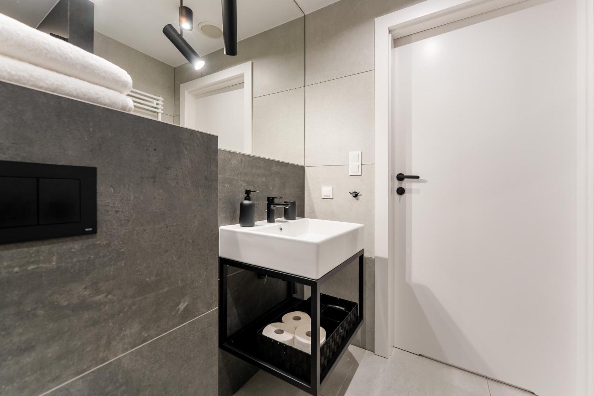 Apartment Loft Marine Port Basen & Sauny & Fitness Nielimitowany Dostep